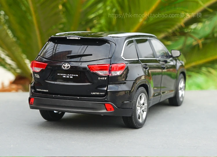 1/18 все новые TOYOTA Highlander литая модель автомобиля SUV игрушки для детей рождественские подарки коллекция с новой коробкой