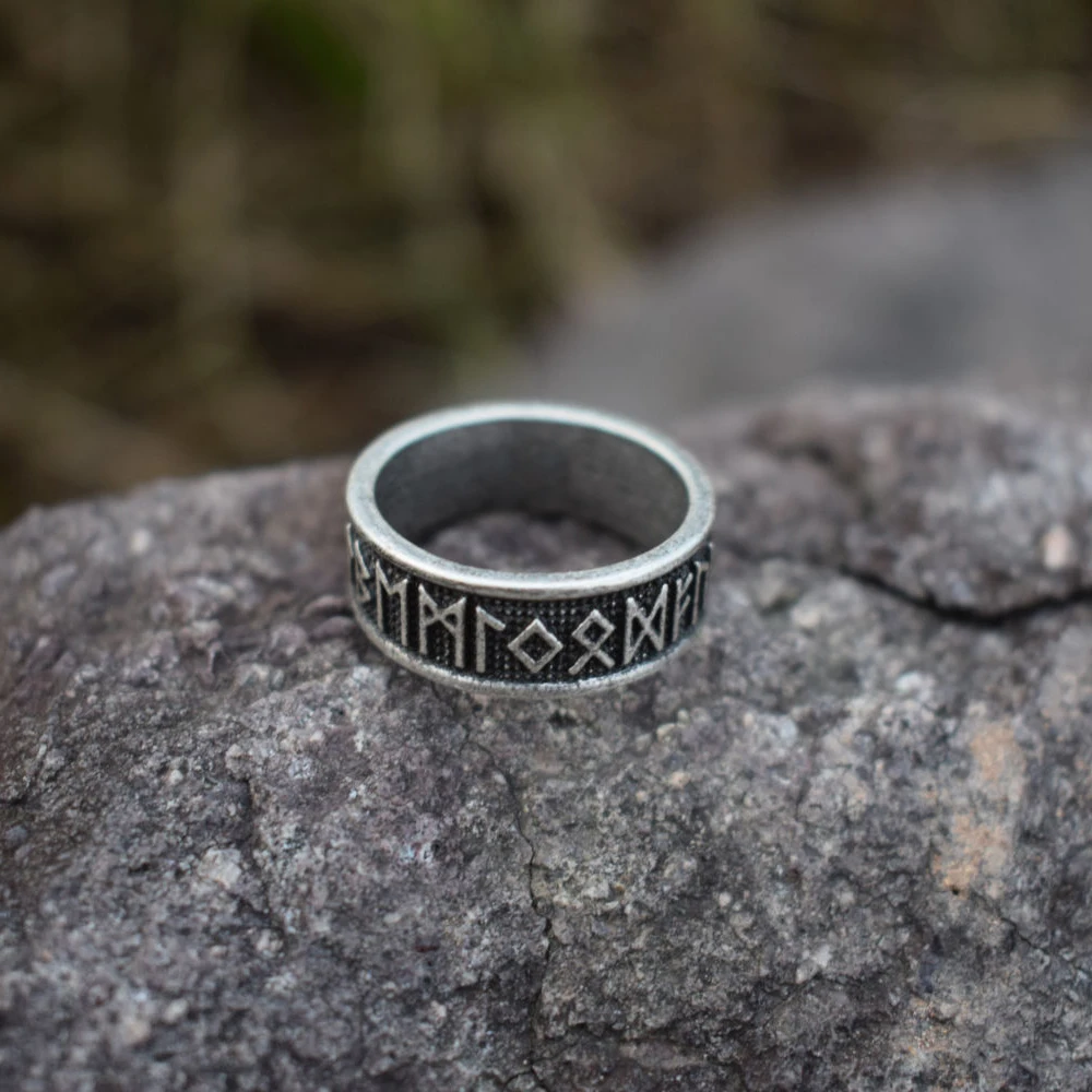 1pcs drop shipping Elder futhark Asatru Nordic celtic Viking Pagan Norse Rune Ring Vintage Men Jewelry SanLan