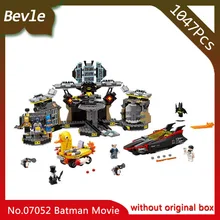 Bevle Store 2017 New LEPIN 07052 104Pcs Batman movie Series Bat hole raid Model Building Blocks Toy70904 children toys