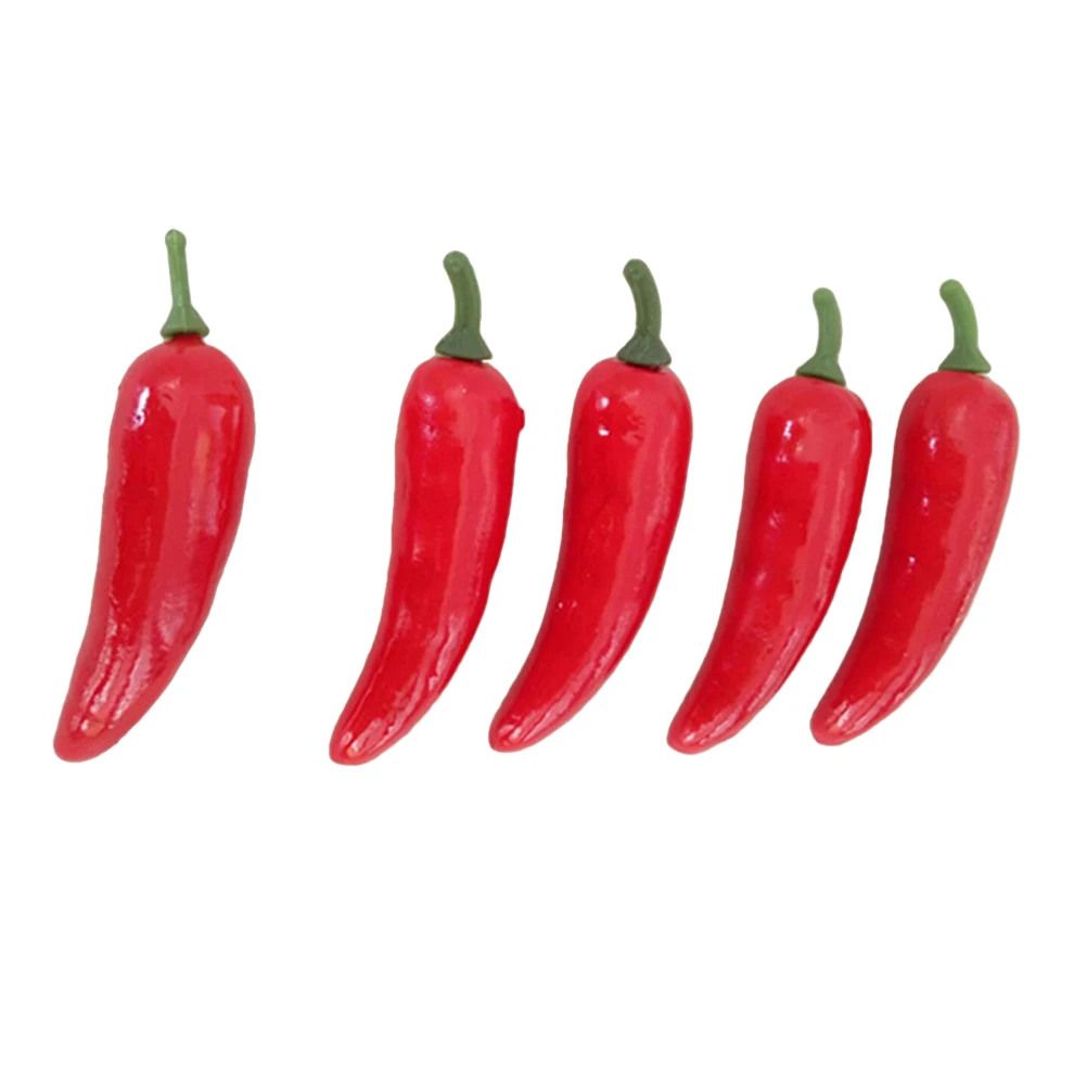 острая зеленая штука. мягкие стулья для кухни. перец на белом фоне. чили шт. южная америка чили сантьяго.