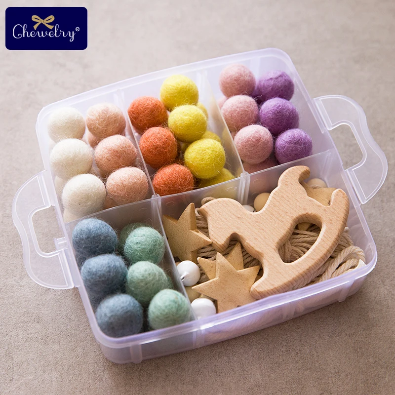  Baby Wooden Teether Suit DIY Bed Bell Toy Beech Rodent Ring Wool Ball Baby Room Decoration Christma