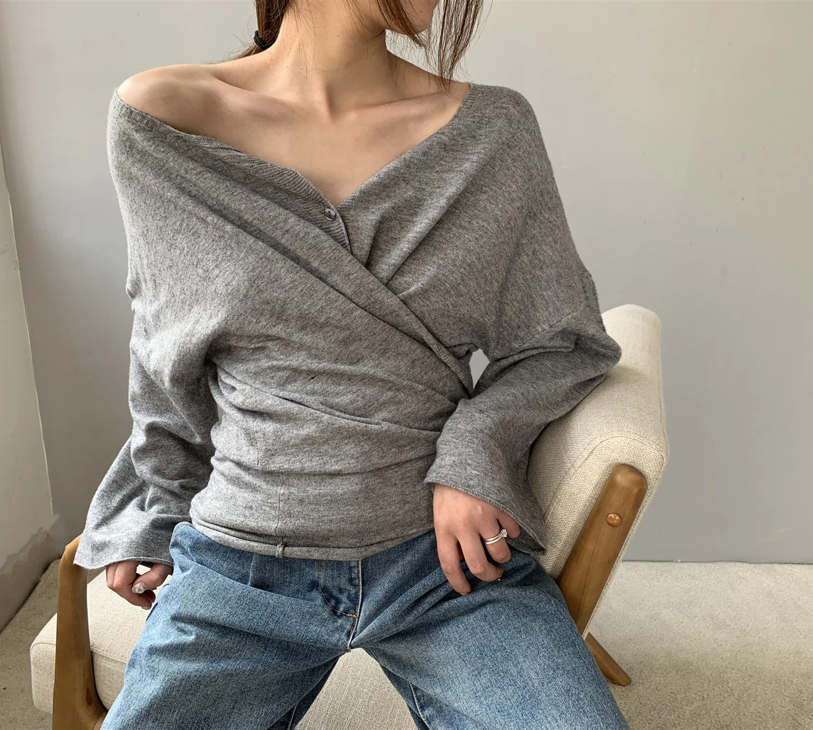 

Minimalist Knit Top Sweater Women Off Shoulder Womens Sweater Sweaters 2019 Winter Knitted Plus Size Sweater cardigan 8-2061