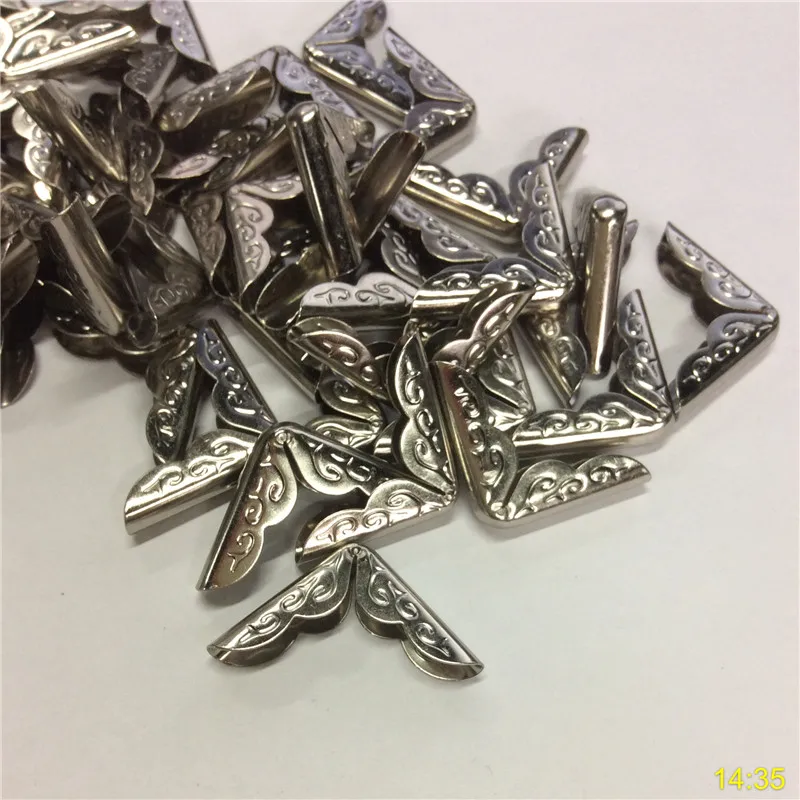 Silver-Tone-Book-Scrapbooking-Albums-Menus-Corner-Protectors-Fit-4mm-thick-7-8-x7-8-x1 (2)