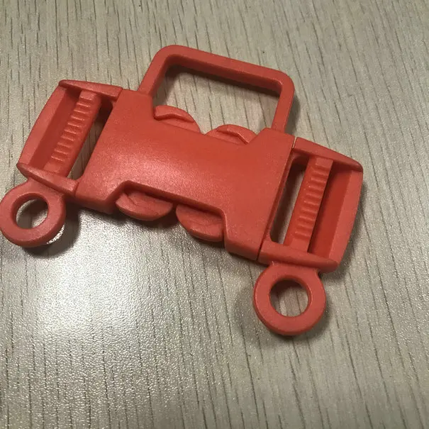 infant harness buckle