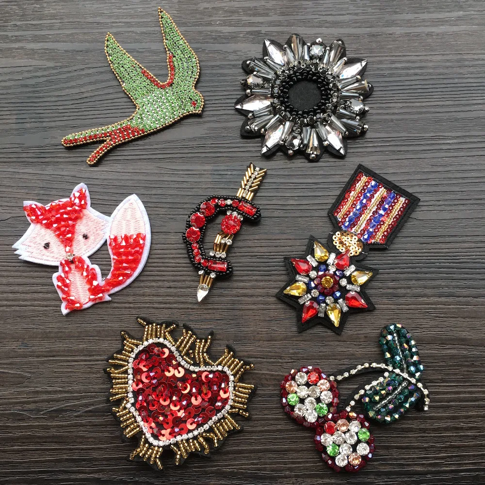 

1Pcs Rhinestone Beaded Patches Sewing on Beading Bird Fox Flower Heart Badge Cherry Arrow Applique Patch LSHB672