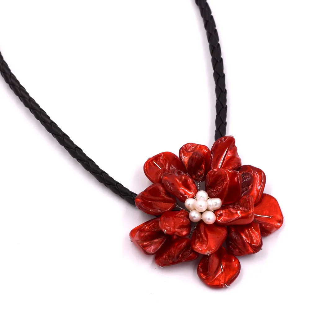 Модные ювелирные изделия белый жемчуг и красная раковина Красная роза цветок ожерелье с плетеной кожей