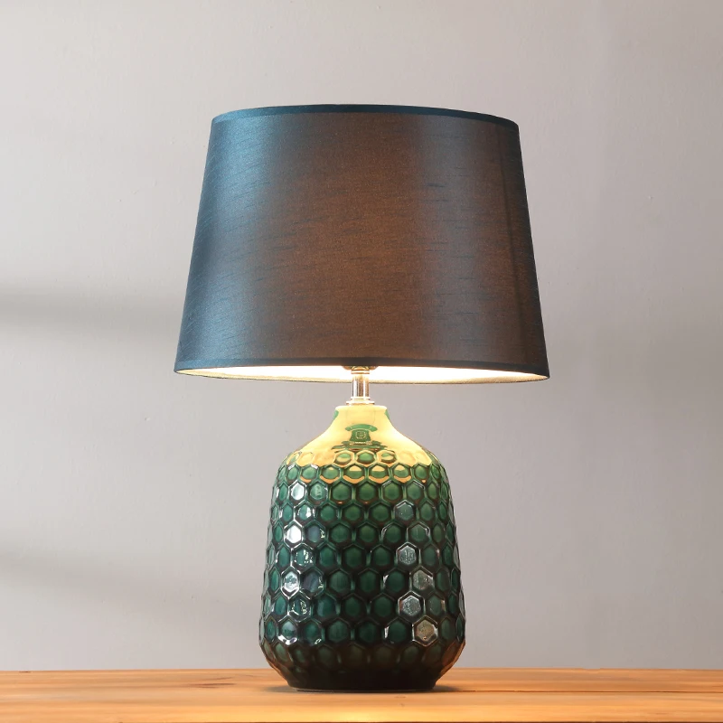 High End Modern American Country Dark Green Ceramic Honeycomb Dimmer Table Lamp for Living Room Bedroom Porcelain H 52cm 1707