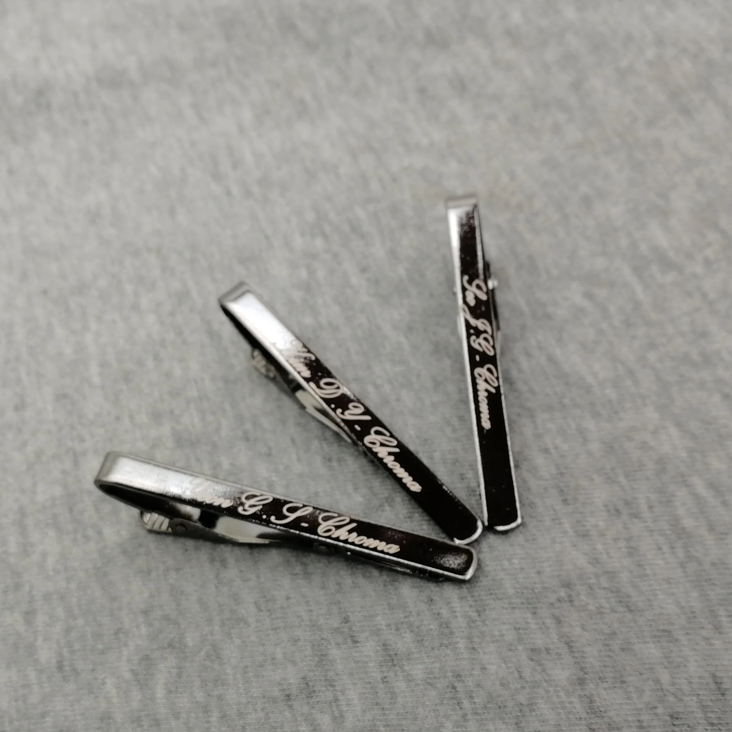 

Simple Bar Clasp customized tie clip for Wedding & Engagement custom engrave free with any text/logo/image 20pcs a lot