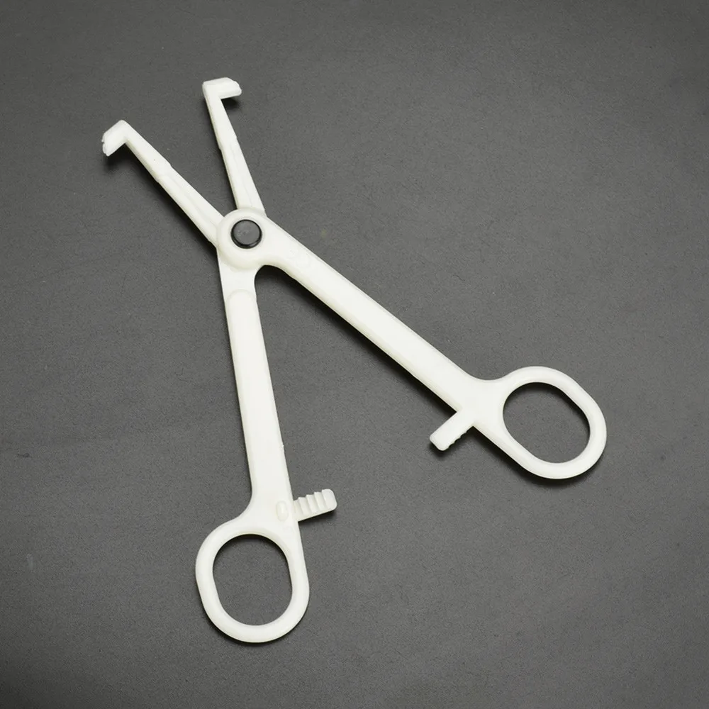 Plastic Body Piercing Tools Pliers Ear Lip Navel Nose Tongue Septum Forcep Clamp Plier Tool For Tattoo Body Jewelry