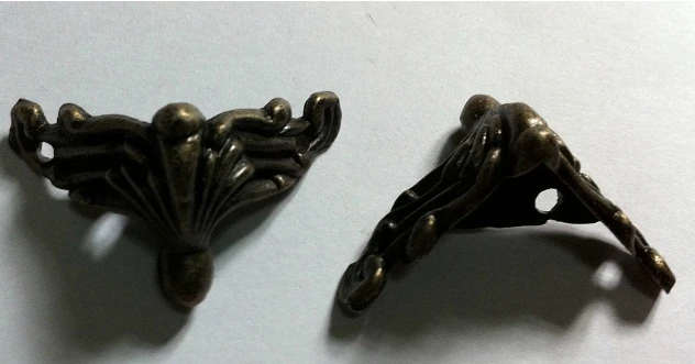 

30pcs 37mmX20mm mini vintage metal box Feet