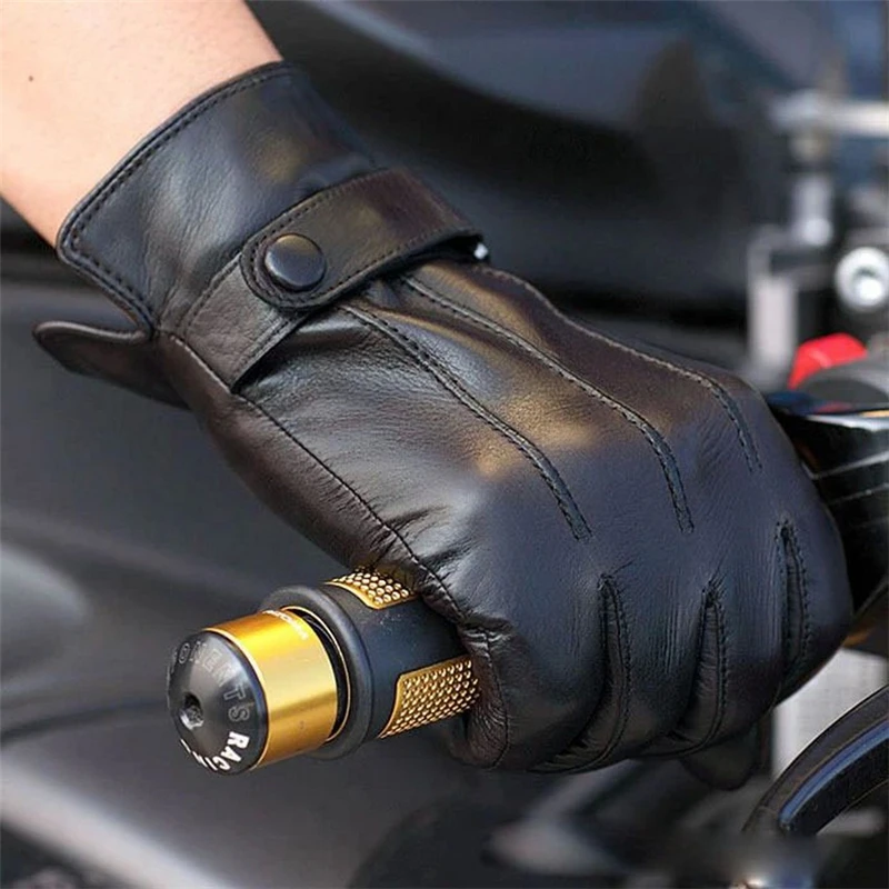 Limited 2017 Men Gloves Wrist Button Solid Sheepskin Glove Fashion Male Genuine Leather Winter For Driving Free Shipping M021pc