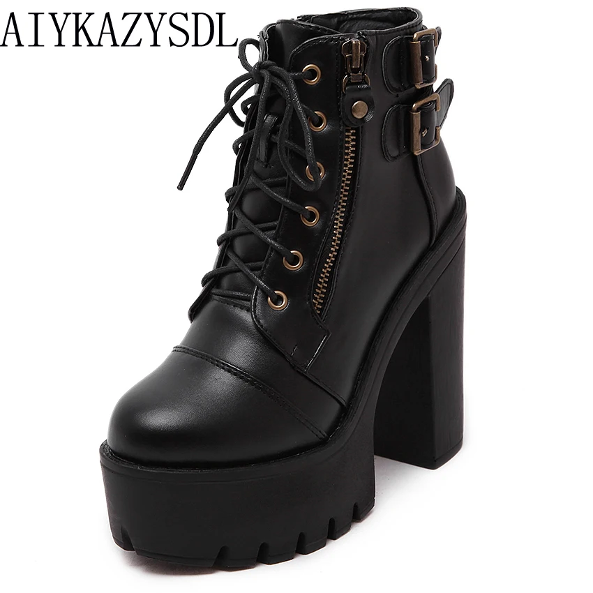 botas góticas femininas