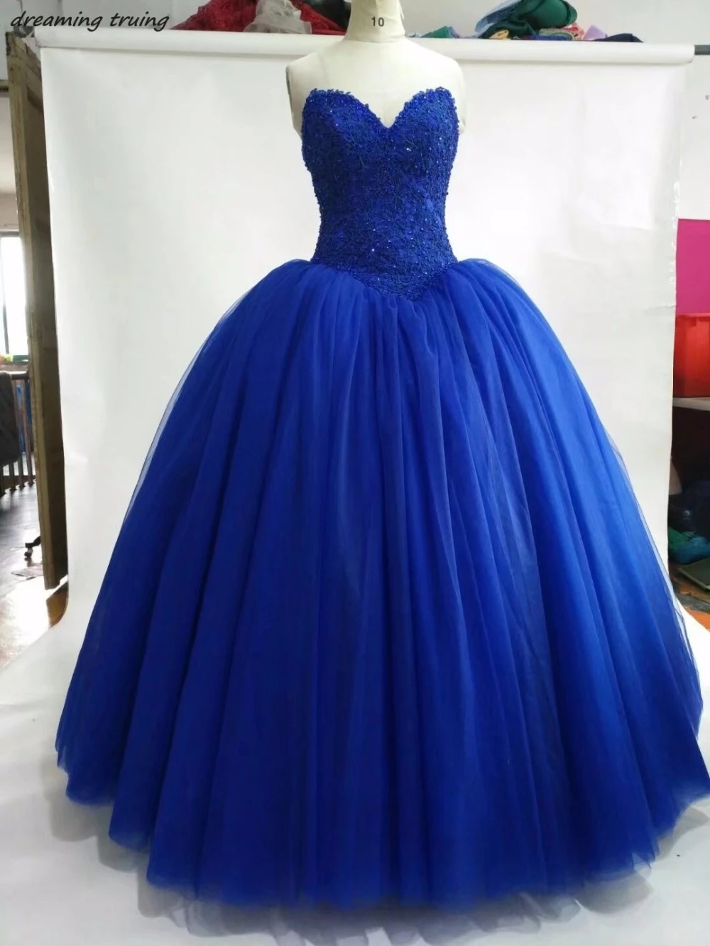 15 dresses 2018
