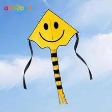 60* 80cm Children Outdoor Fun Fly Rainbow Nylon Kites Smiling Face Kite with Handle Line Good Flying Outdoor Sports Kite Toys