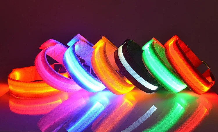 Excellent 2 PCS LED Running Light Sports Wristbands Adjustable Glowing Bracelets for Runners Joggers Cyclists Riding Safety Bike Bicycle 2 Excellent 2 PCS LED Running Light Sports Wristbands Adjustable Glowing Bracelets for Runners Joggers Cyclists Riding Safety Bike Bicycle 2