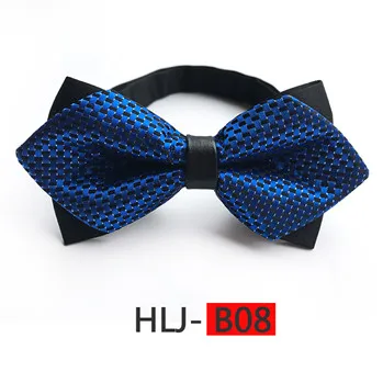 B08