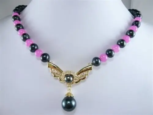 

FREE SHIPPING ****Black Akoya Pearl And Pink Alexandrite Gem Necklace