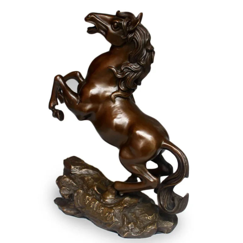 Modern-copper-horse-decoration 