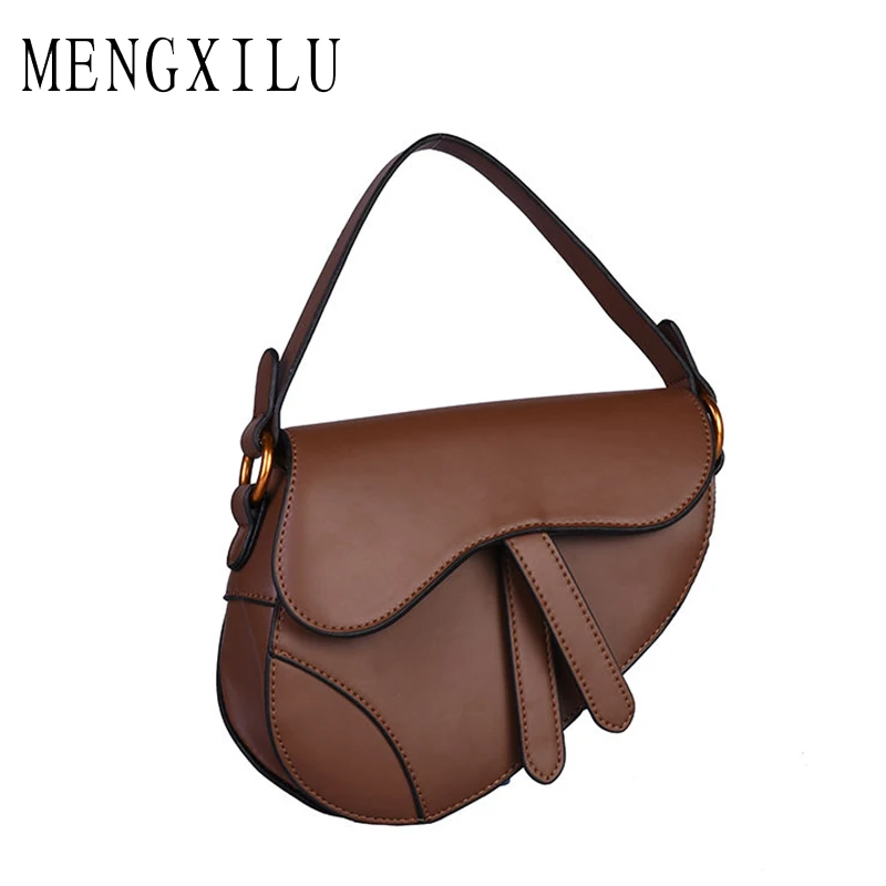 Goedkoop MENGXILU Cool Hartvorm Schoudertas Voor Vrouwen 2018 Mode Kwastje Kleine Keten Crossbody Tas Vrouwen Handtassen Met Brede Bandjes