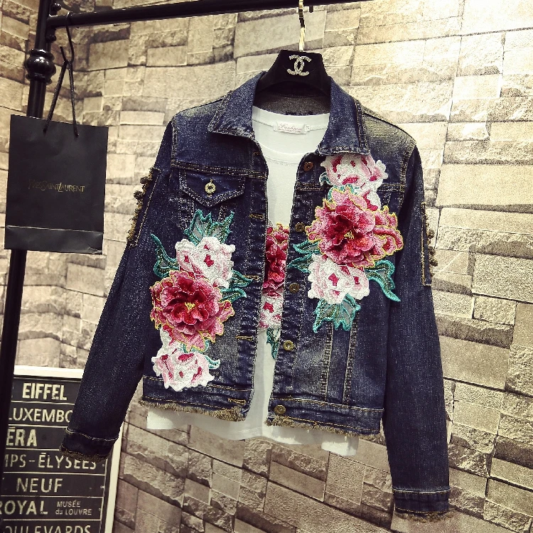 

2019 New Spring Autumn Women's Denim Jacket Hole Ripped Peony Embroidery Long-sleeved Jeans Jacket Short Cowboy Coat