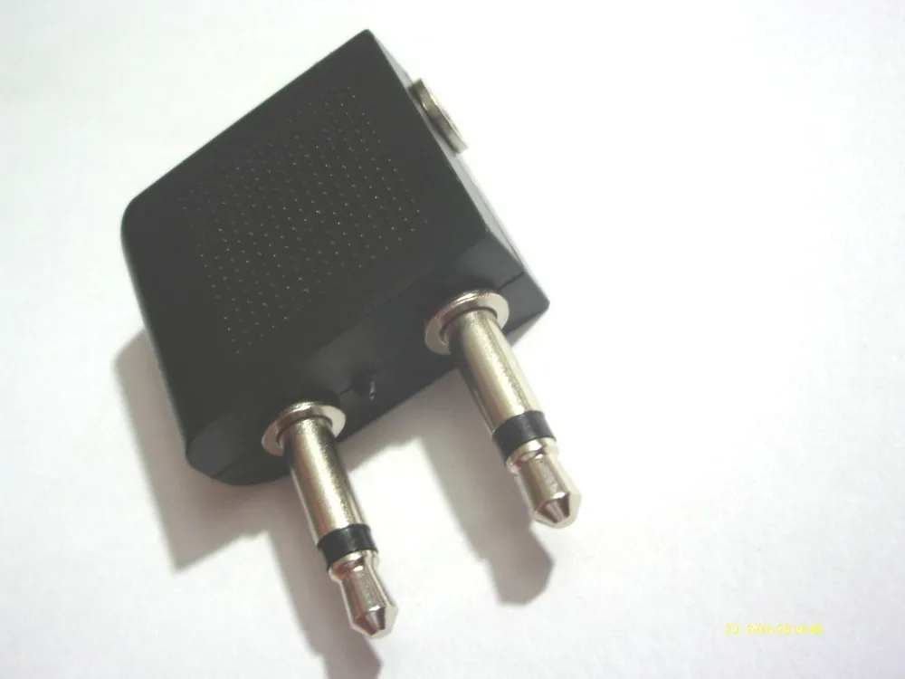 50pcs Airplane Air Plane 3 5mm Stereo Headphone Earphone Socket Adapter