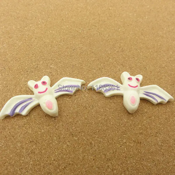 1pcs/lot resin flat back Halloween beige white bat cartoon animal 43mm Cabochons Hair Bow Center DIY Christmas decration C114-2