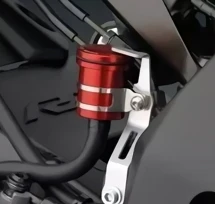 Universal Motorcycle Brake Fluid Reservoir Clutch Tank Oil Fluid Cup for suzuki yamaha   Ducati 848 1198