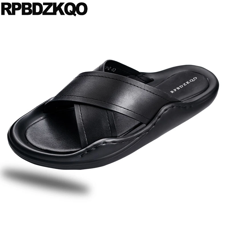 

casual italian men sandals leather summer breathable shoes famous brand outdoor beach slippers waterproof runway slides slip on