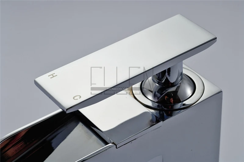 ELLEN FAUCET15