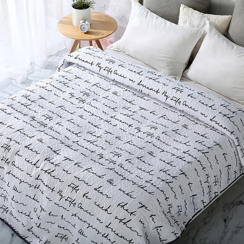 

1pc Black and white love letter loverly printed elegant European quilted coverlet/ bedspread/quilt/blanket/summer Duvet #sw