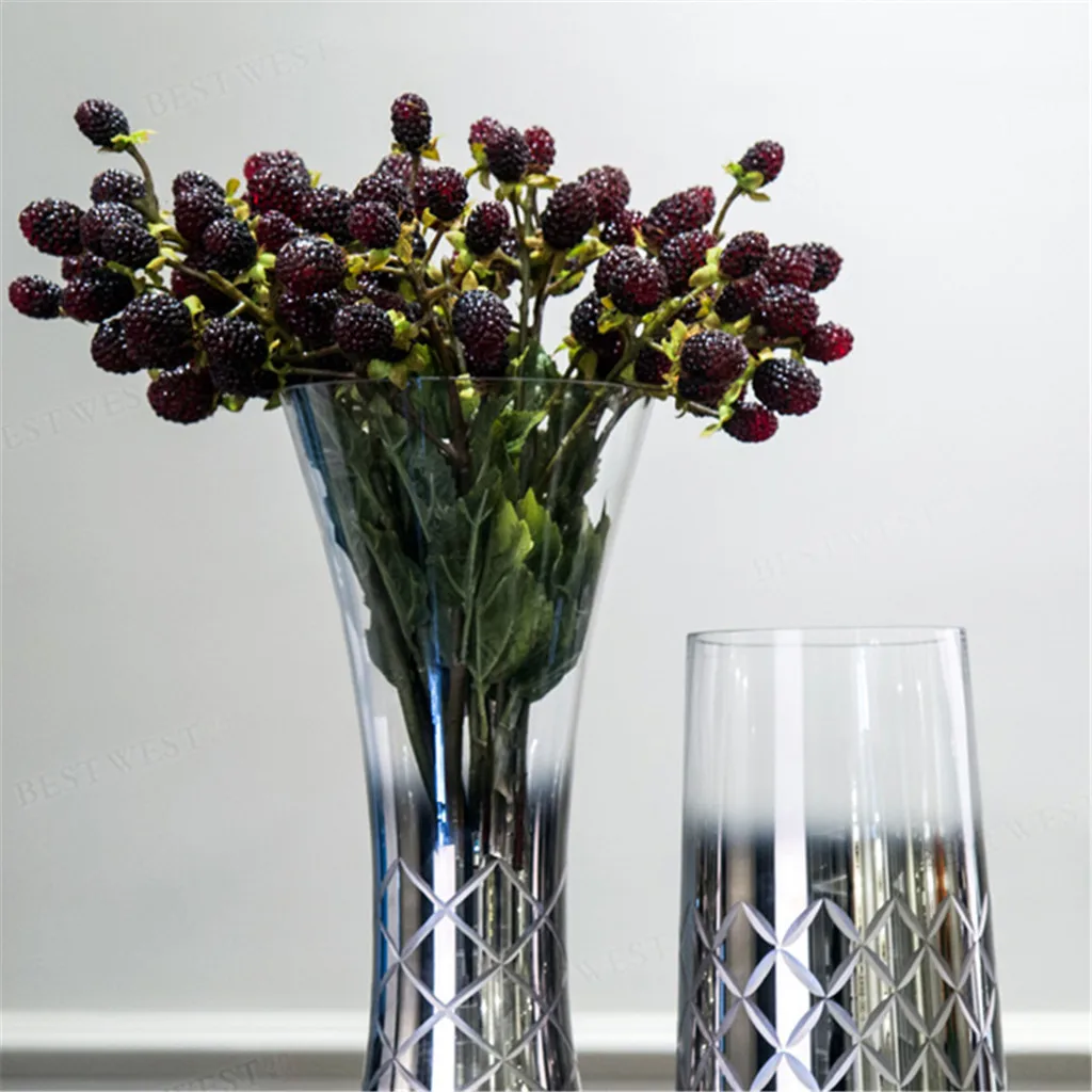 

Minimalist Glass Polished Flower Vases Decorative Tabletop Standing Flower Vase