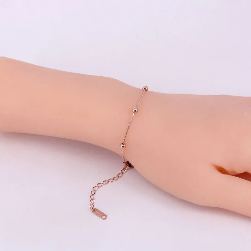 10731385488_1616157774