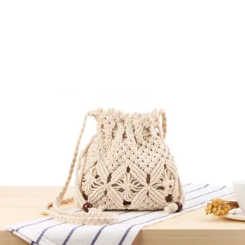 

Women Handmade Rattan Woven Bucket Handbag Vintage Retro Straw Knitted Messenger Bag Lady Fresh Shoulder Summer Beach Bags