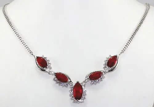 

HOT! Fashion Nobby jewelry red inlay Crystal 18kgp Necklace