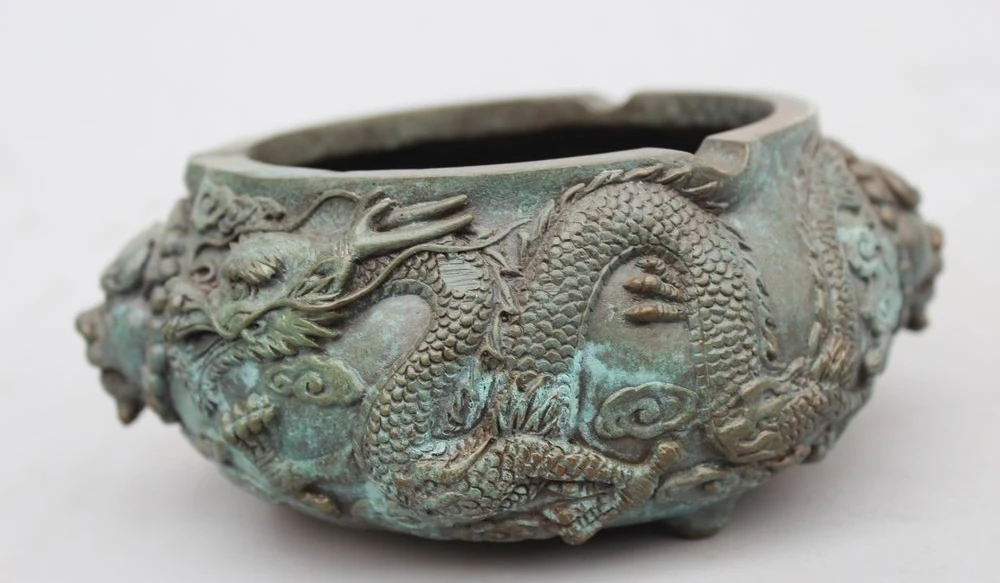 

3"China Chinese Royal Pure Bronze Copper Art Dragon Play Ashtray sculpture