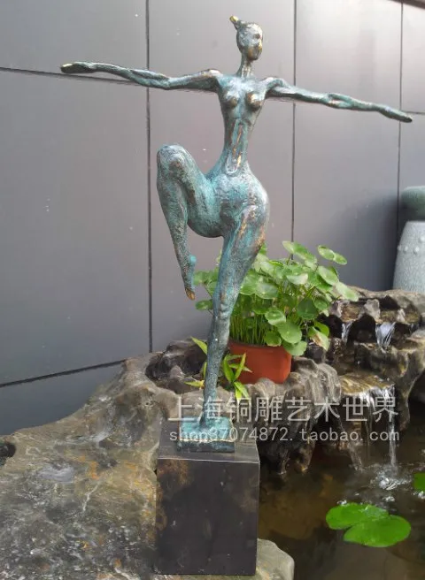 

The copper sculpture art body art abstract decoration crafts decorations gifts Home Furnishing statue