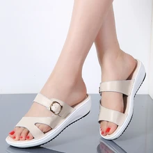 MIUBU 2019 Summer Women Flat Sandals Shoes Black White Beach Slippers Round Toe Comfortable Sandals Flip Flops Female Shoes цена MIUBU 2019 Summer Women Flat Sandals Shoes Black White Beach Slippers Round Toe Comfortable Sandals Flip Flops Female Shoes цены онлайн