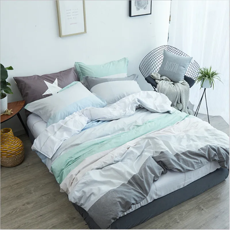

new 2017 luxury Stripe design bedding High quality 4pcs 1pcs quilt cover/1pcs bed sheet/2pcs pillowcase free shipping
