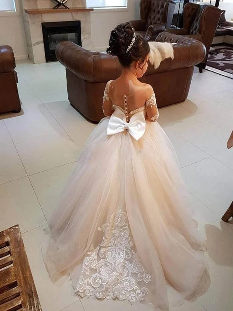 

2021 Latest Cute Jewel Flower Girl Birthday Dresses Ball Gown Sheer Neck Long Sleeve With Lace Applique Kids Girls Pageant Dress