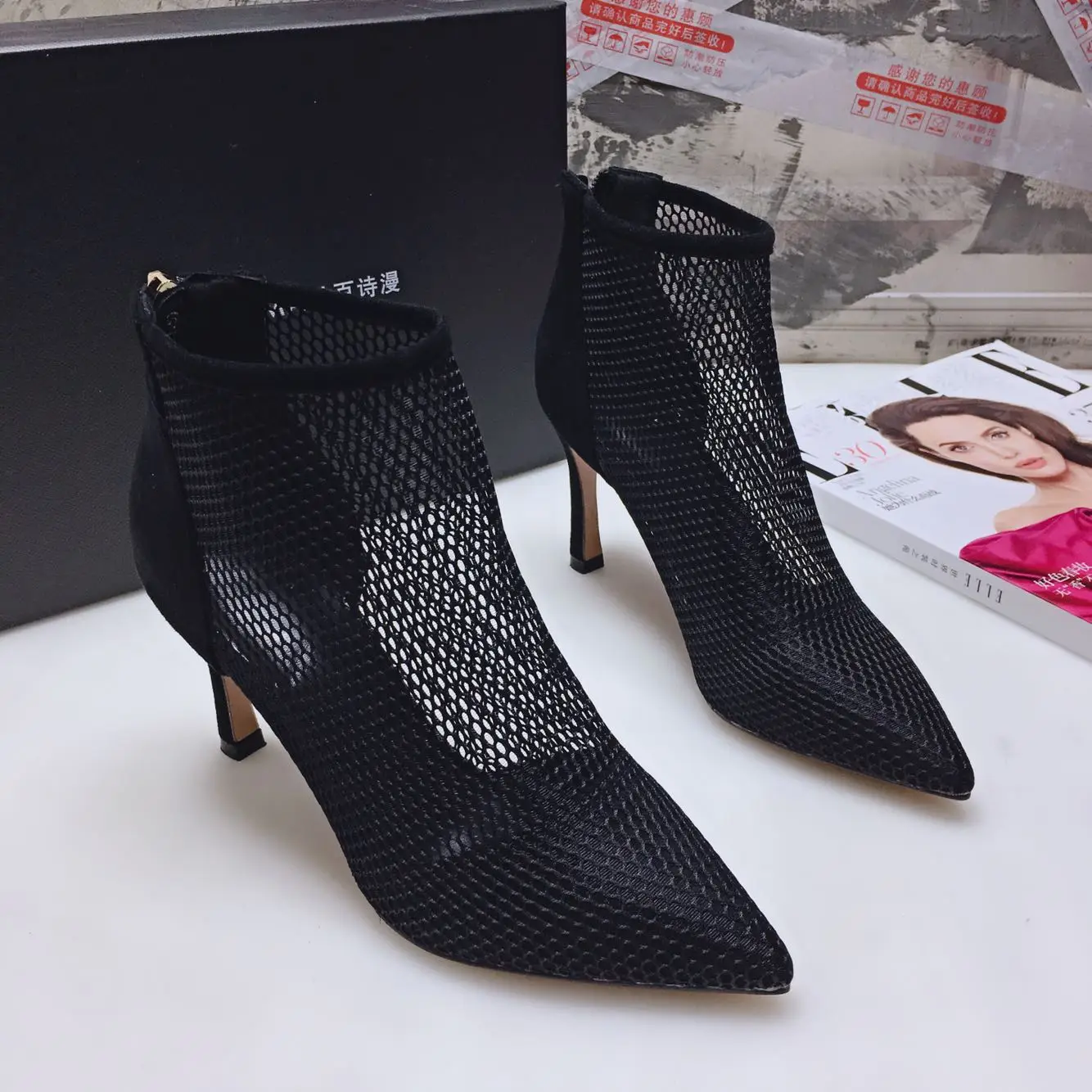 

Spring And Autumn New2018 Pointed Booties Mesh Gauze Boots With Bare Boots