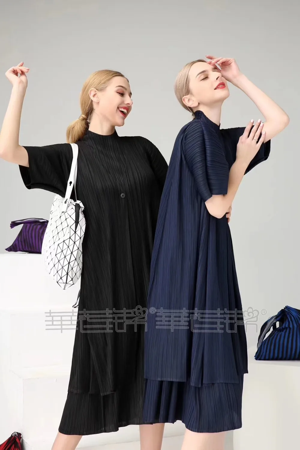 Miyake fold осенний однотонный комплект из двух предметов, плиссированная ветровка с коротким рукавом+ большая ветровка со стоячим воротом, без рукавов платье доступно