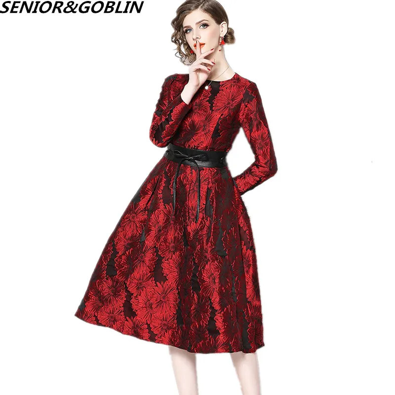 

High Quality Spring Newest 2019 Designer Party Dress Women's Elegant Red Floral Embroidery Jacquard Dress