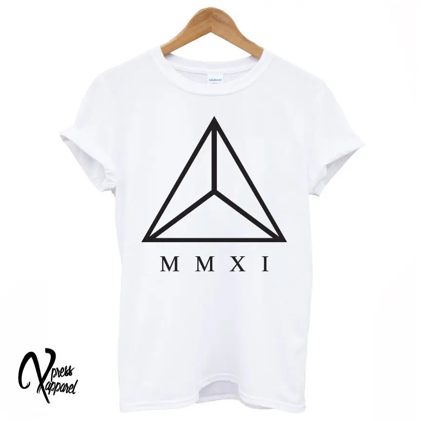Треугольная Футболка с принтом MMXI Мужская черная хипстерская женская футболка