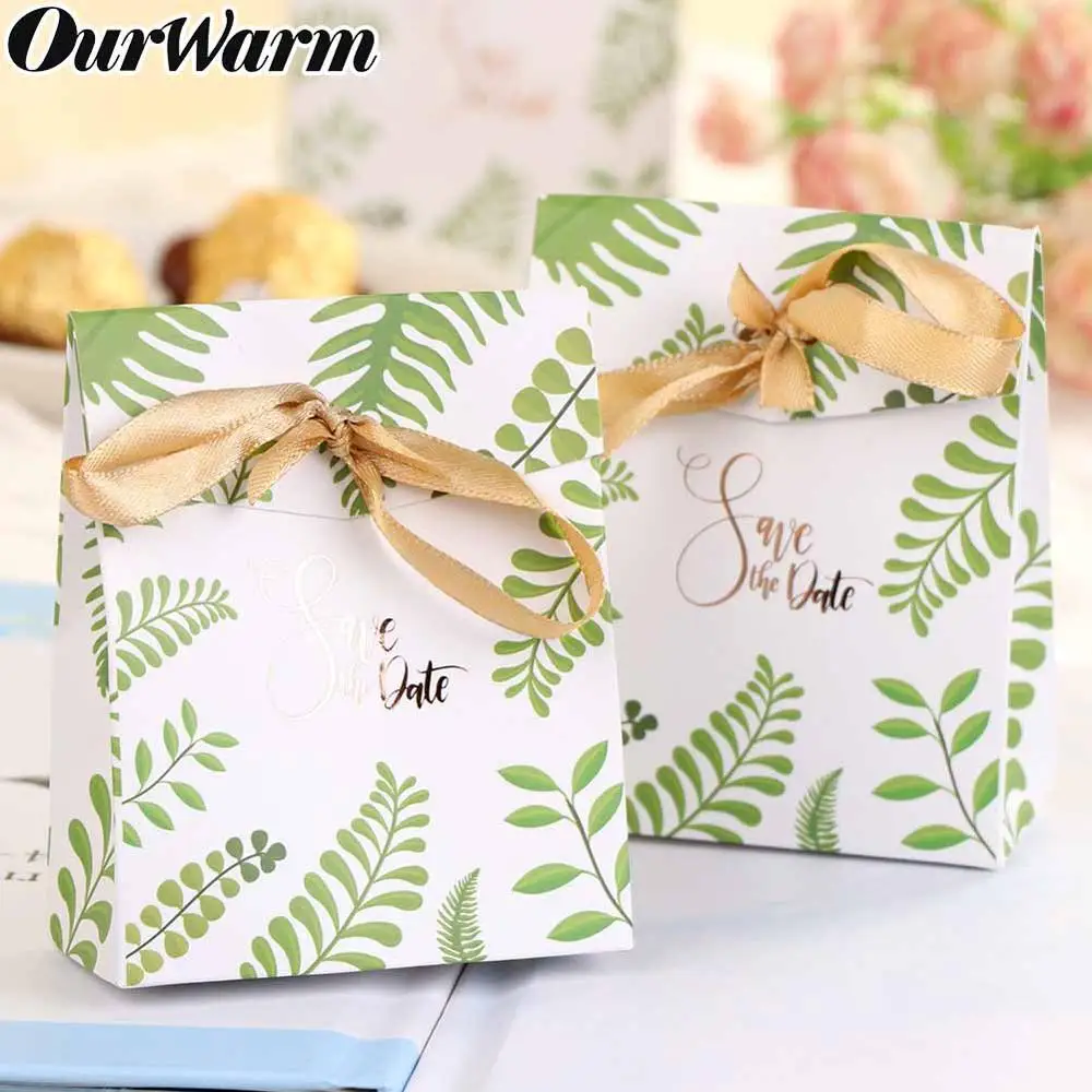 

OurWarm 20Pcs Hawaiian Party Green Leaves Paper Box for Candy Packing Greenery Wedding Favor Gift Boxes Jungle Party Decoration