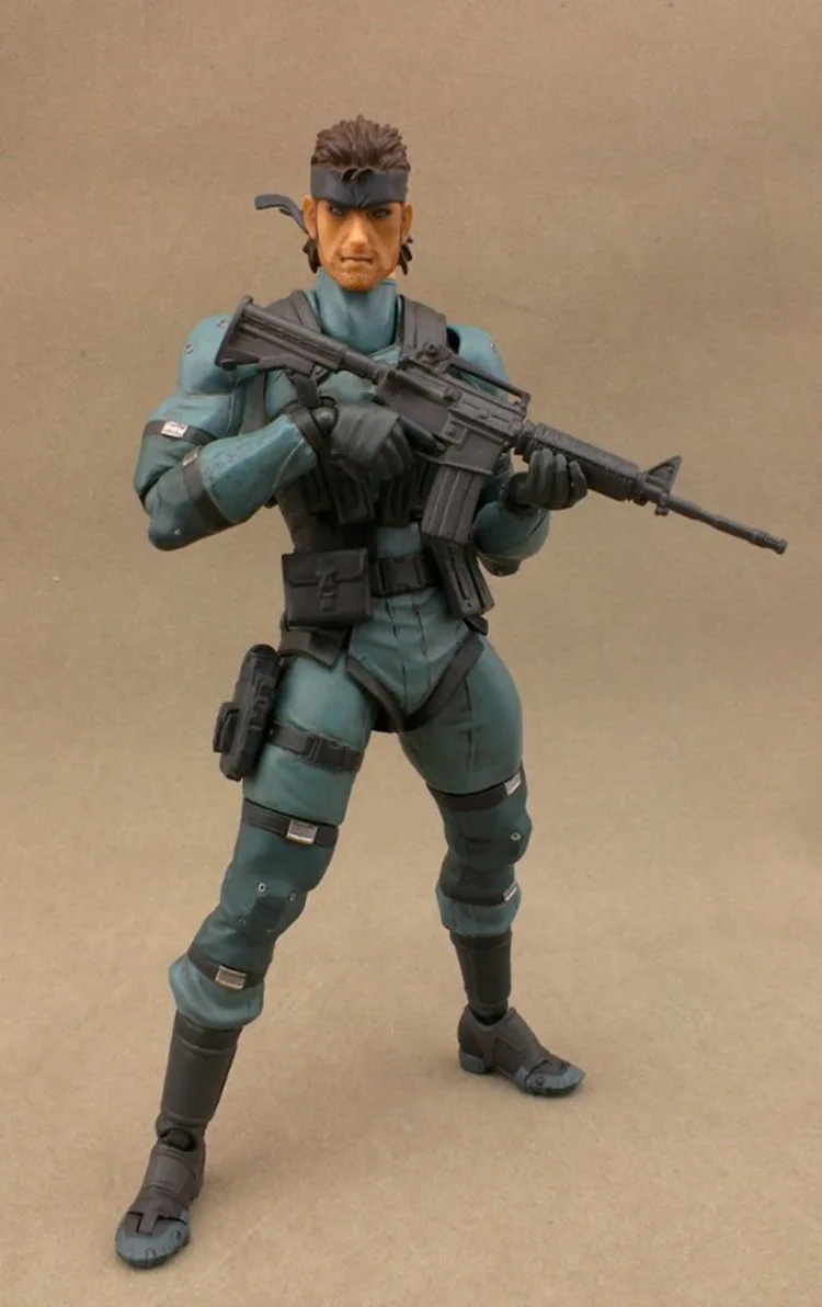 ACTION FIGURE (6)