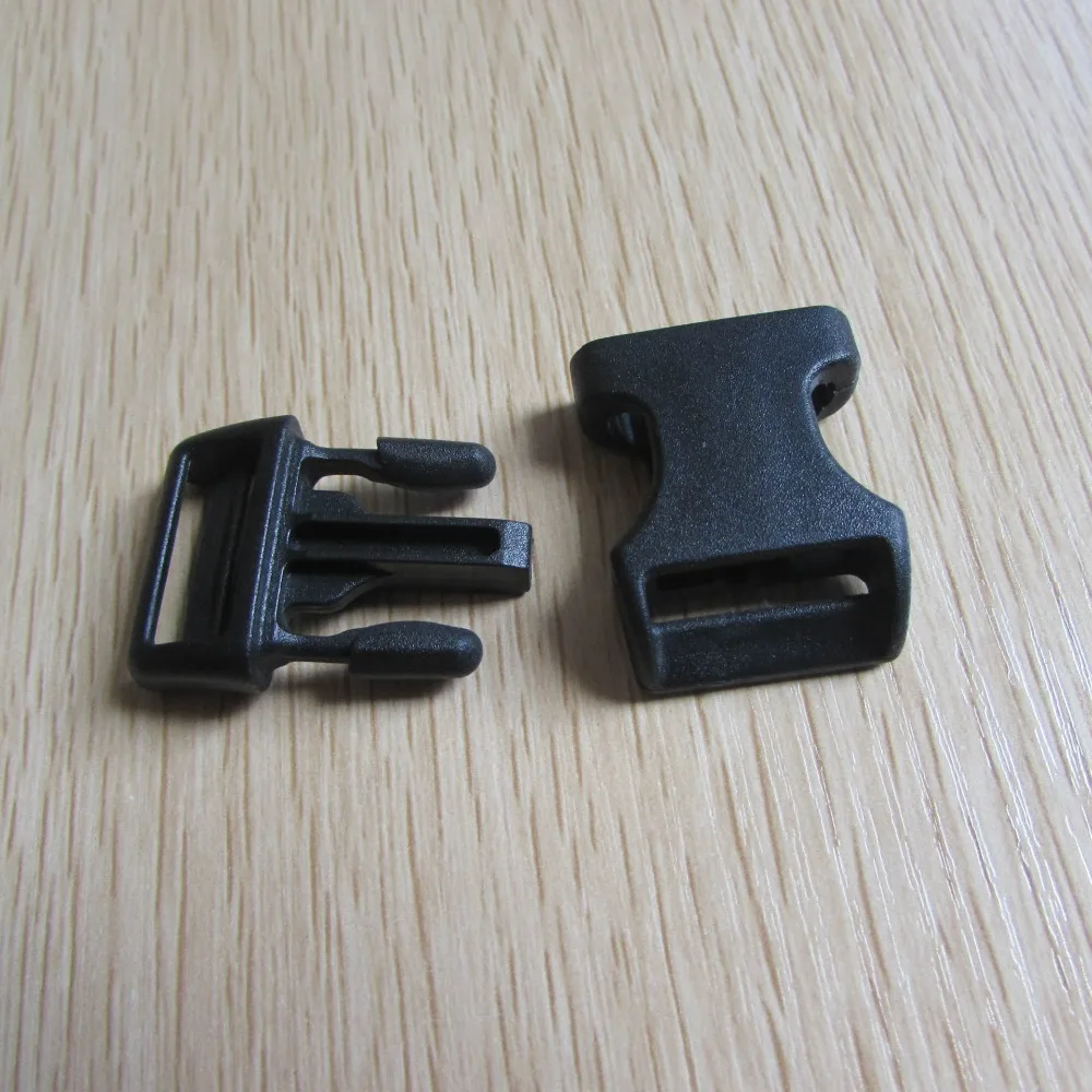 breakaway buckle