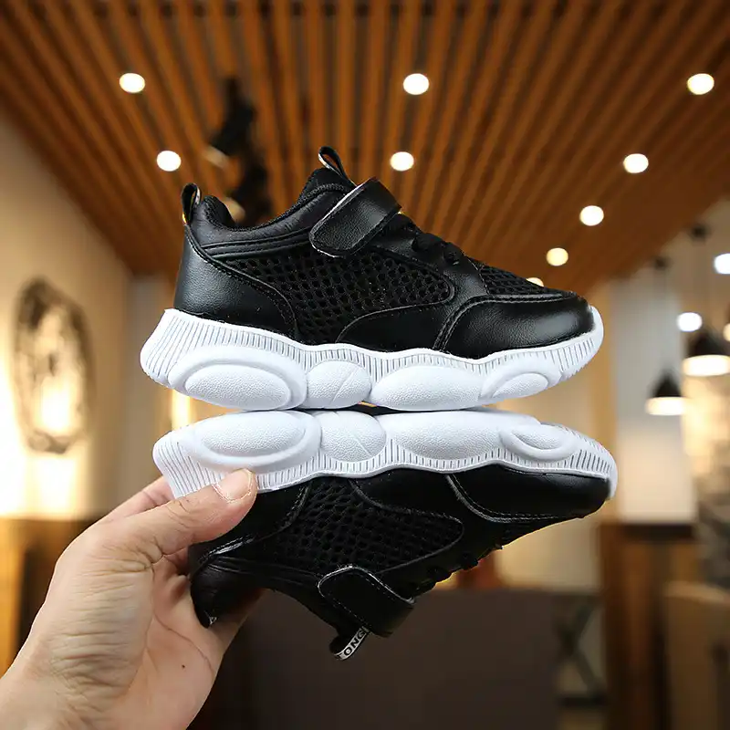 Zapatos tenis negros Clearance