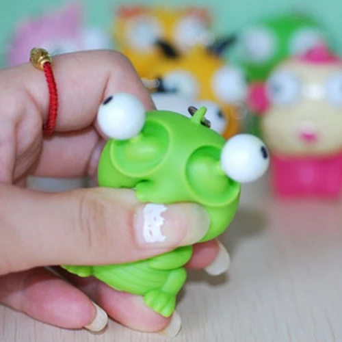 Funny Cartoon Animal Vent Squeezing Eyes Decompression Toy Doll Key Pendant Gags Practical Jokes Toys