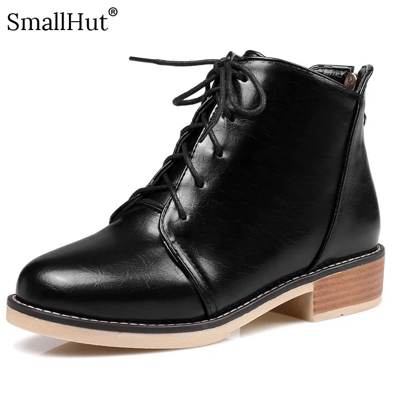 

Low Heel Boots Women Autumn Winter 2019 Cross-tied Ladies Square Heels E123 Fashion Woman Gold Silver Black Round Toe Boots