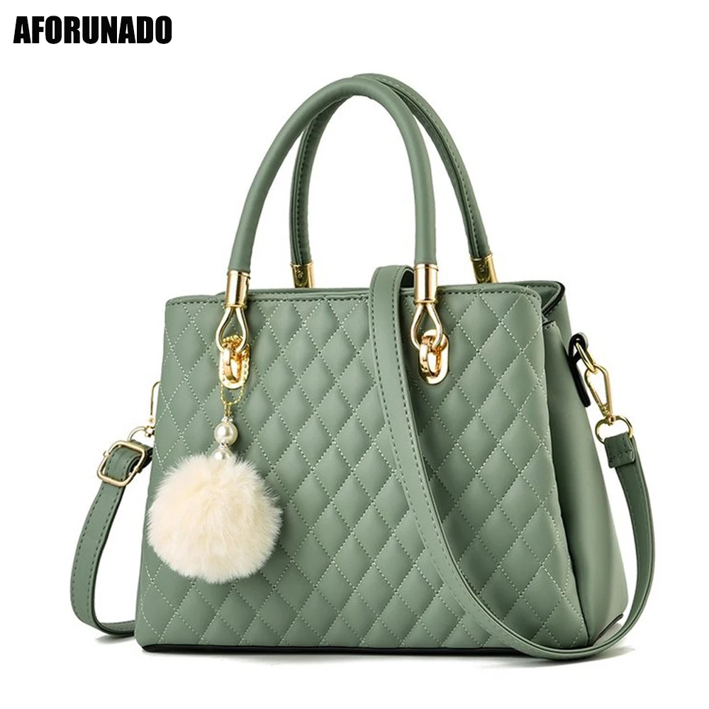 

New Luxury Handbags Women Bags Designer Tote Fashion Leather Plush Pendant Shoulder Bags Casual Crossbody Bags For Women 2019